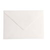 Envelopes 5,51 x 7,48 in in ivory with a triangular flap in 120 g / m²