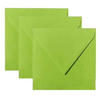 Square envelopes 5,12 x 5,12 in grass green with triangular flap