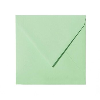 Square envelopes 4,33 x 4,33 in light green with triangular flap