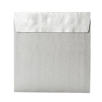 Square envelopes 7,28 x 7,28 in in silver with adhesive strips