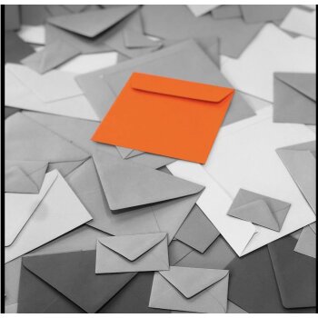 Square envelopes 7,28 x 7,28 in in tangerine with adhesive strips