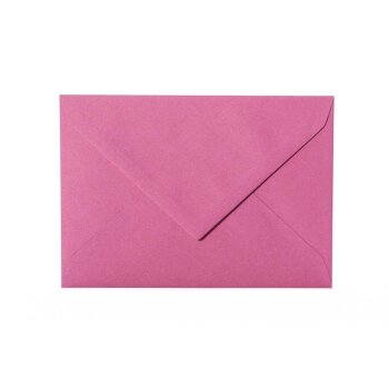 Envelopes 5,51 x 7,48 in in purple with a triangular flap...