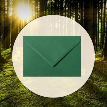 25 envelopes C5 6.37 x 9.01 in dark green