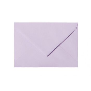 Envelopes 5,51 x 7,48 in in lilac with a triangular flap in 120 g / m²