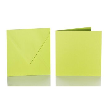 25 envelopes 155x155 mm + folded cards 150x150 mm apple-green